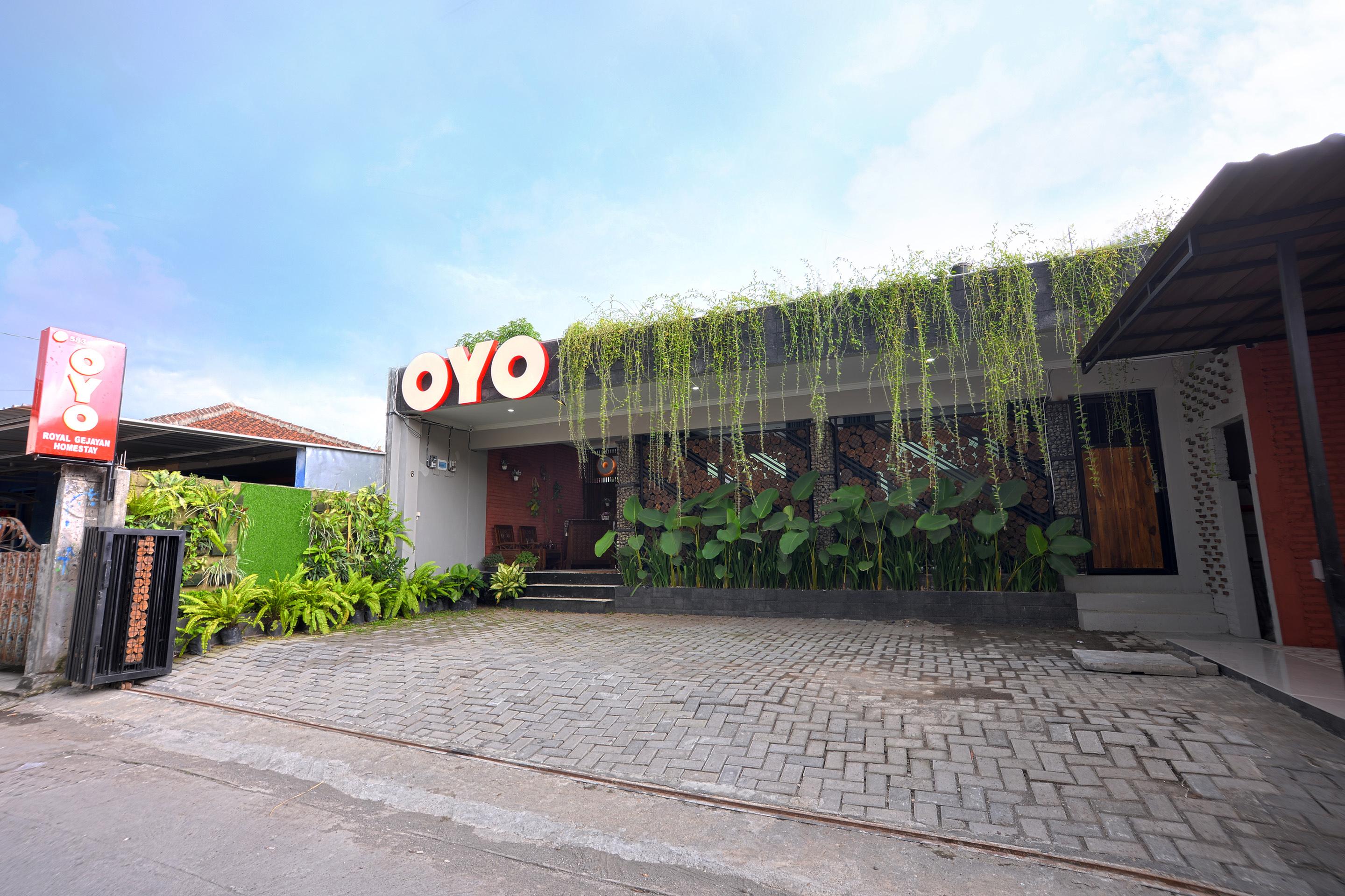 Oyo 583 Puri Gejayan Asri Syariah Hotell Kejayan Exteriör bild